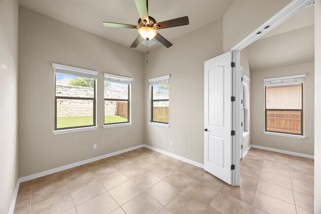 Building Photo - 14308 Senia Bend