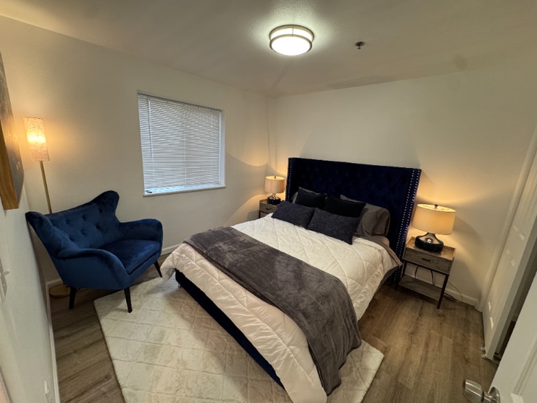 Building Photo - 10 Gentry Wy