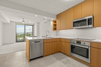 Building Photo - Modern 1BR w/ Lanai Views & EV Parking — S...