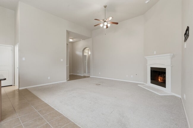 Building Photo - 506 Carson Ridge Dr
