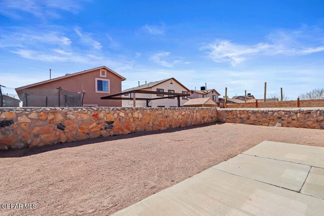 Building Photo - 14266 Gil Reyes Dr