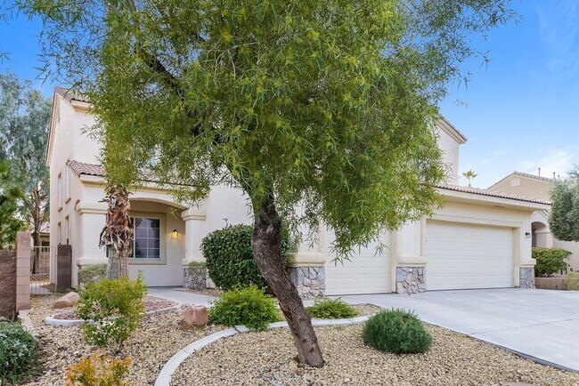 Building Photo - 5781 Magini Ave