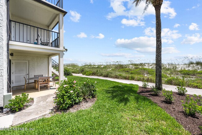 Building Photo - 2343 Costa Verde Blvd