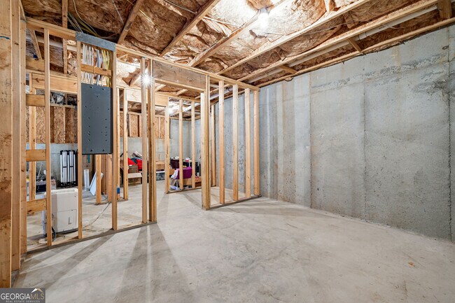 Building Photo - 361 Granite Way