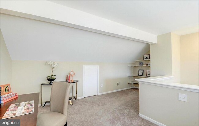 Building Photo - 7587 Chrisland Cove
