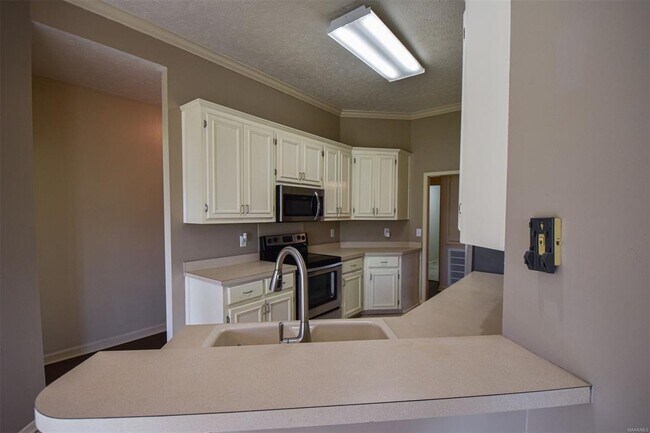 Building Photo - 1691 Rambling Brook Ln
