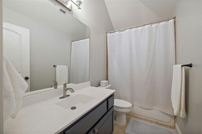 Building Photo - 17308 Wildrye Dr