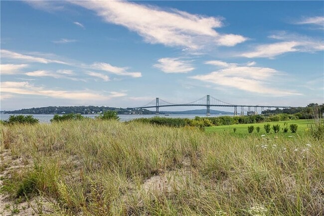 Building Photo - 44 Wimbledon Cir