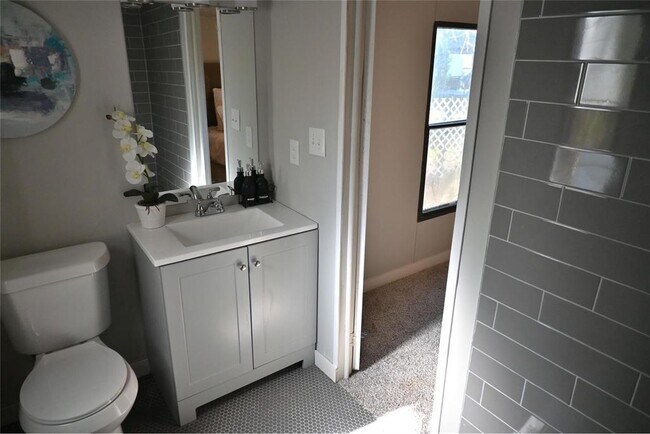 Building Photo - 13721 Brigadier Dr