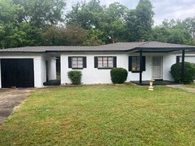 Building Photo - 1365 Creel St