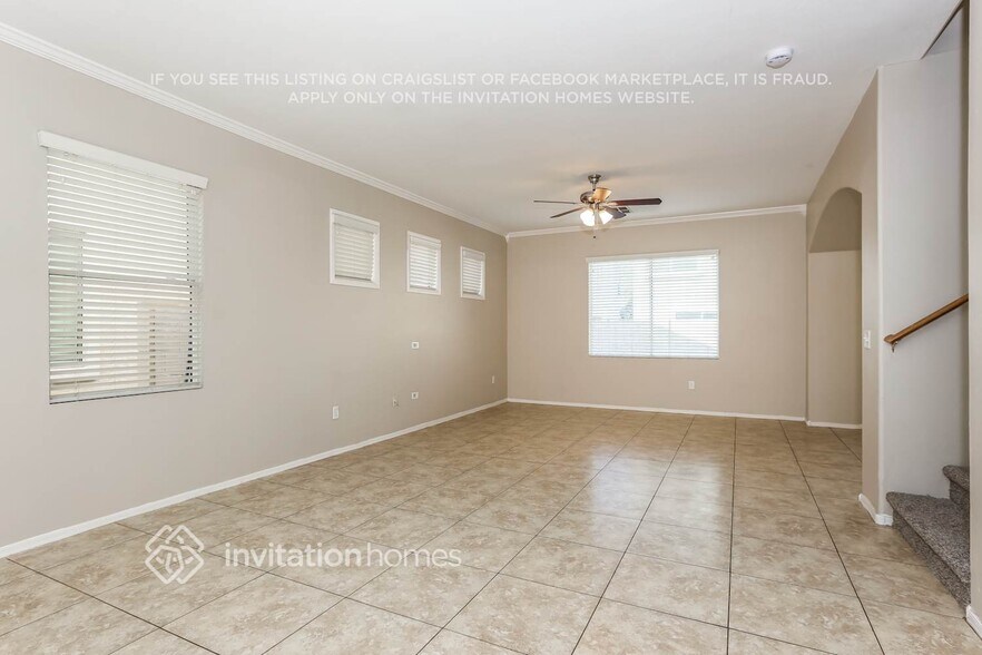 Building Photo - 1450 S Longspur Ln