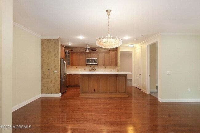 Building Photo - 2211 Xanadu Lane