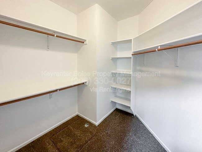 Building Photo - 9259 W Olivia St