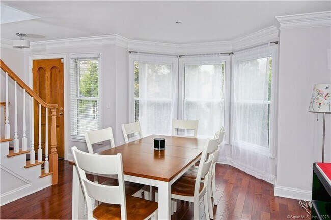 Building Photo - 59 Prospect St