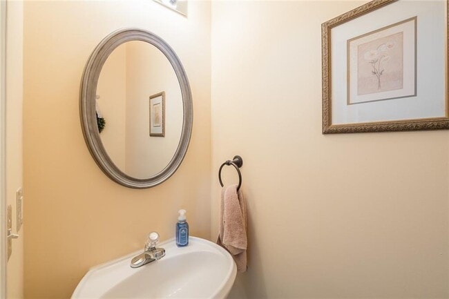 Building Photo - 3615 Beacon Ridge
