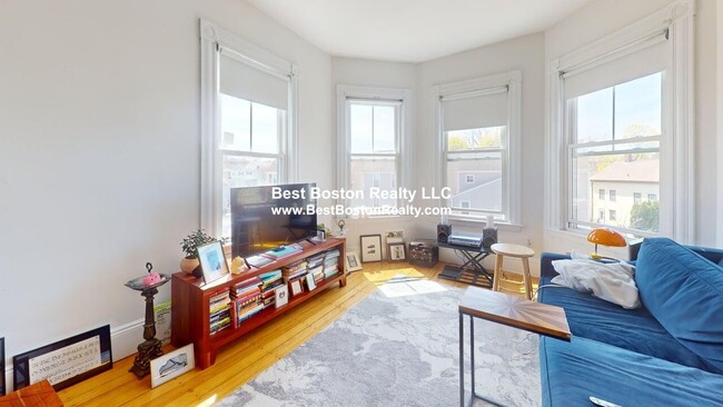 Primary Photo - 125 Hampshire St