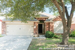 Primary Photo - 933 Forest Ridge Pkwy