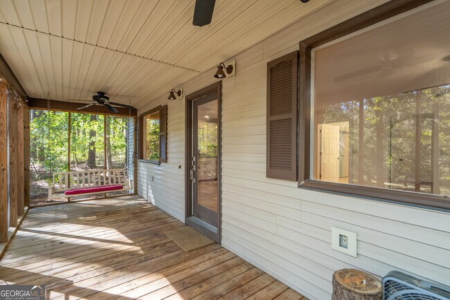 Building Photo - 248 W River Bend Dr