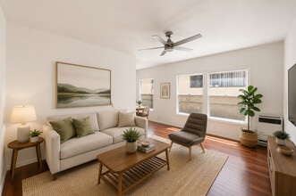 Living Room1 - 1427 N Kingsley St