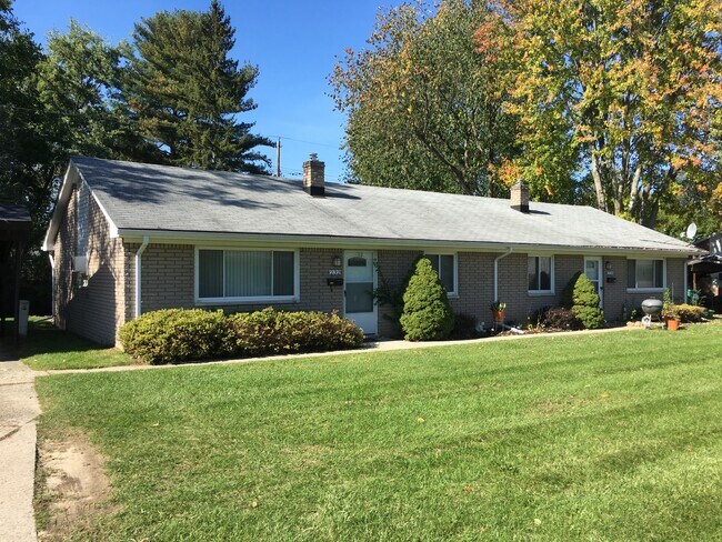 Primary Photo - 228 O'Doherty Rd.