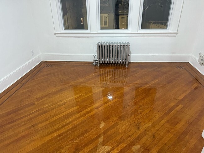 Building Photo - 108-110 Grand Ave.