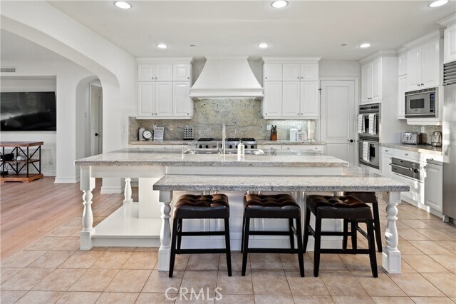 Building Photo - 23 Castlerock