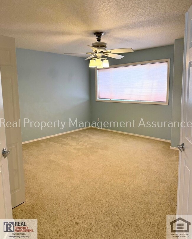 Building Photo - 13611 NW Stonebridge Dr
