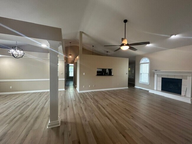 Building Photo - 1144 Winter Haven Way
