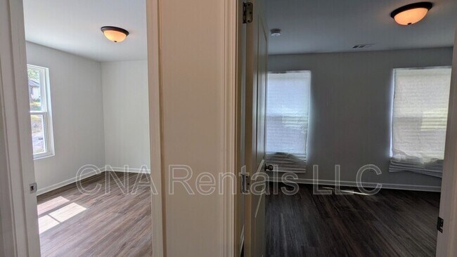 Building Photo - 2367 Summit Ave NW