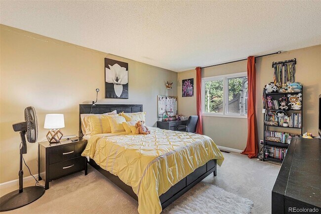 Building Photo - 5961 S Boston St