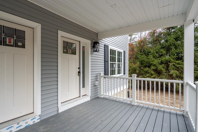 Building Photo - 86 Reservoir Dr