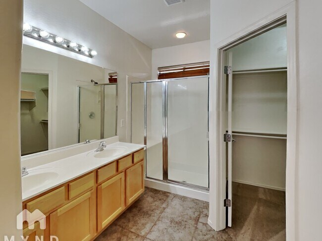 Building Photo - 44742 Portabello Rd