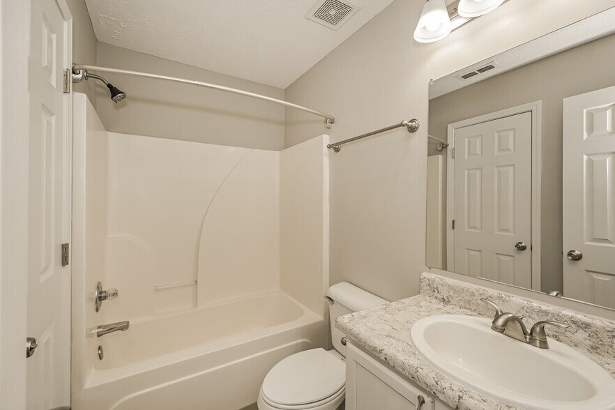 Building Photo - 1120 Sima Shabat Ct