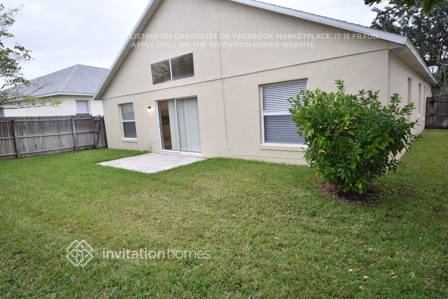 Building Photo - 13318 Meadowlark Ln