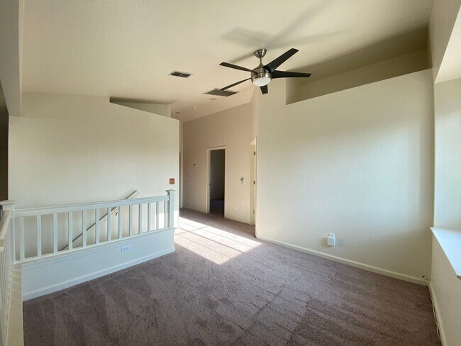 Building Photo - Spacious Home with a Pool & Hot Tub!