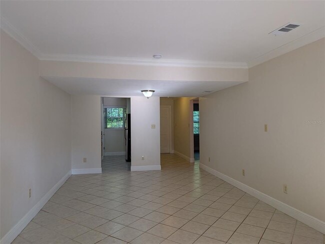 Building Photo - 450 Cherrywood Gardens Dr