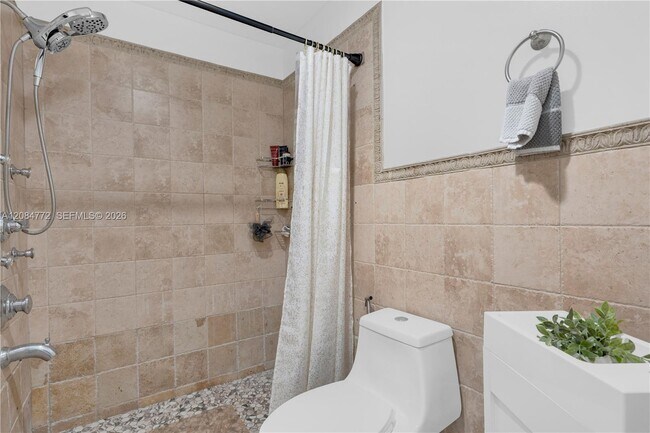 Building Photo - 1777 SW 136th Pl