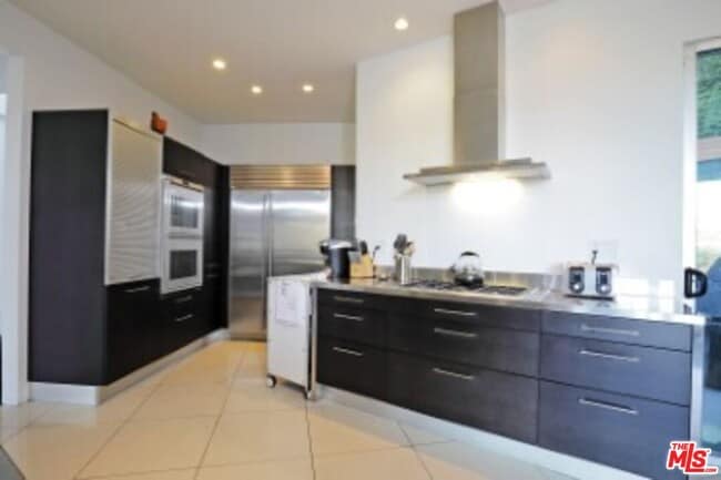 Building Photo - 6767 Whitley Terrace