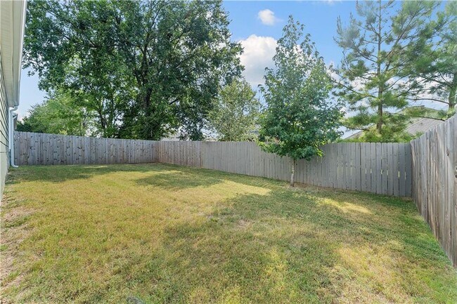 Building Photo - 5943 W Holdcroft Dr