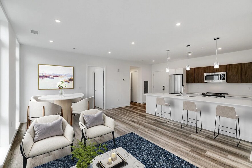 Building Photo - 860 N 3rd St