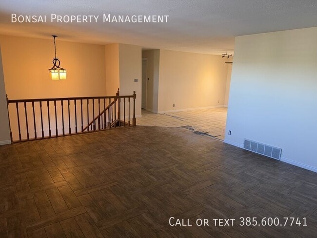 Building Photo - 1189 S 200 E