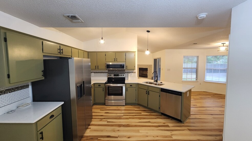 Building Photo - 8625 Laredo St