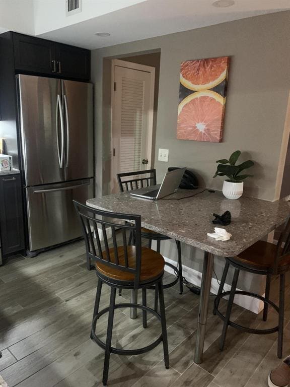 Building Photo - 630 Tennis Club Dr