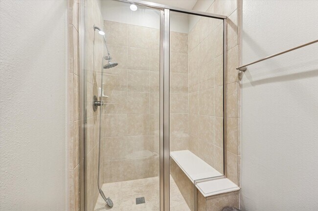 Building Photo - 3001 Murworth Dr