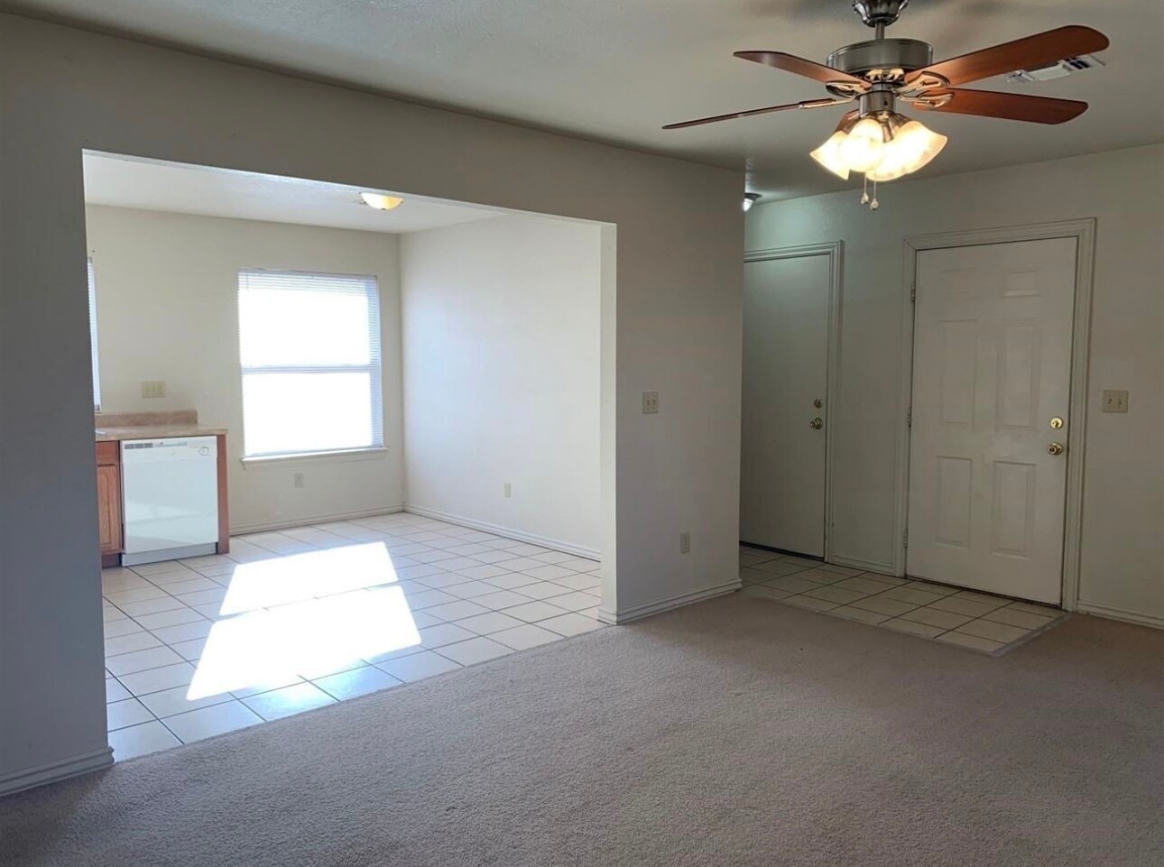 Building Photo - 1202 SW 25th St