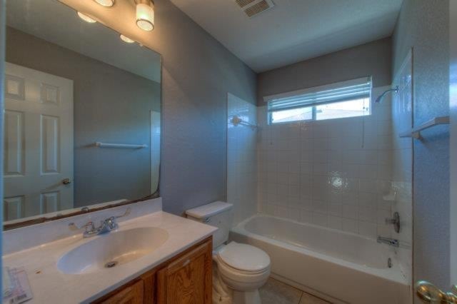 Building Photo - 572 Woodsorrel Way