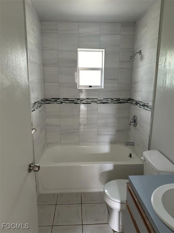 Building Photo - 15 SE 24th Ave