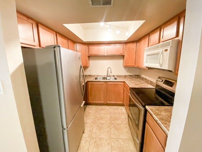 Building Photo - 8256 E Arabian Trail