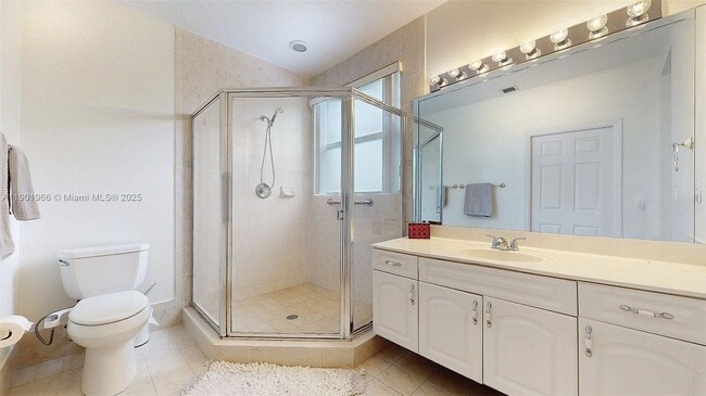 Building Photo - 12567 SW 121st Ave