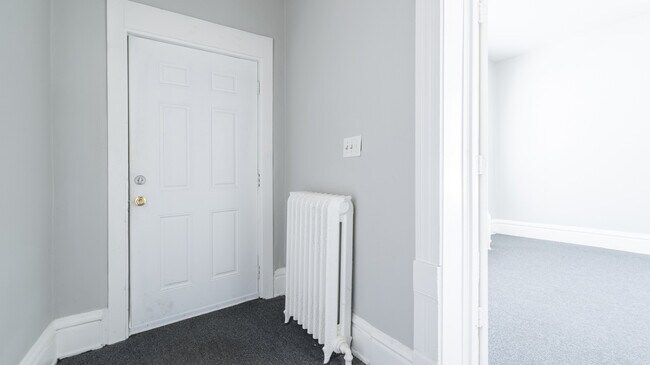 Building Photo - 2226 Glenwood Ave